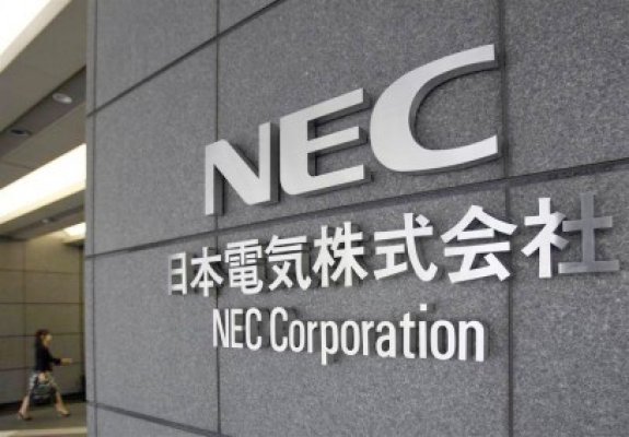 NEC concediază 10.000 de angajaţi
